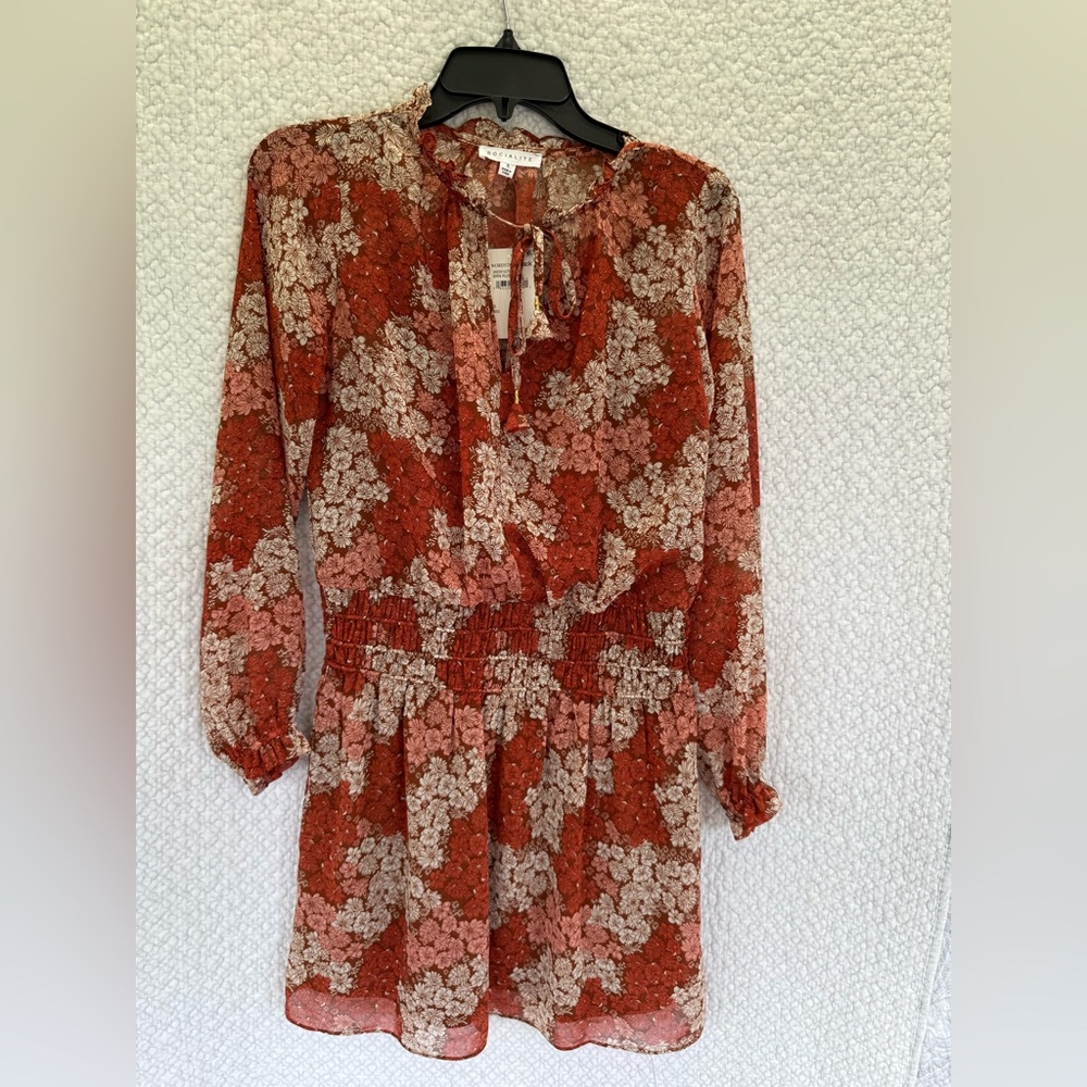 Socialite Women's Floral Smock Waist Mini Dress Size S NWT